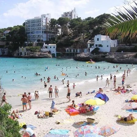 فندق مبيت وإفطار Santiago Majorca كالا فجويرا